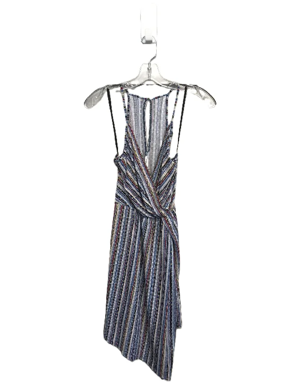 Online Only Multi-colored Dress Casual Short By Bcbgeneration, Size: S